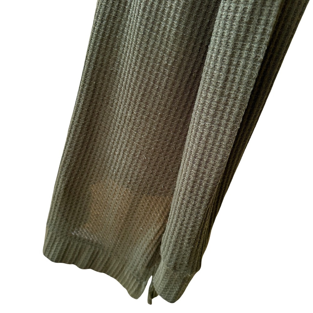 V-Neck Olive Waffle Knit Sweater with Side Slits - Picture 5 of 5
